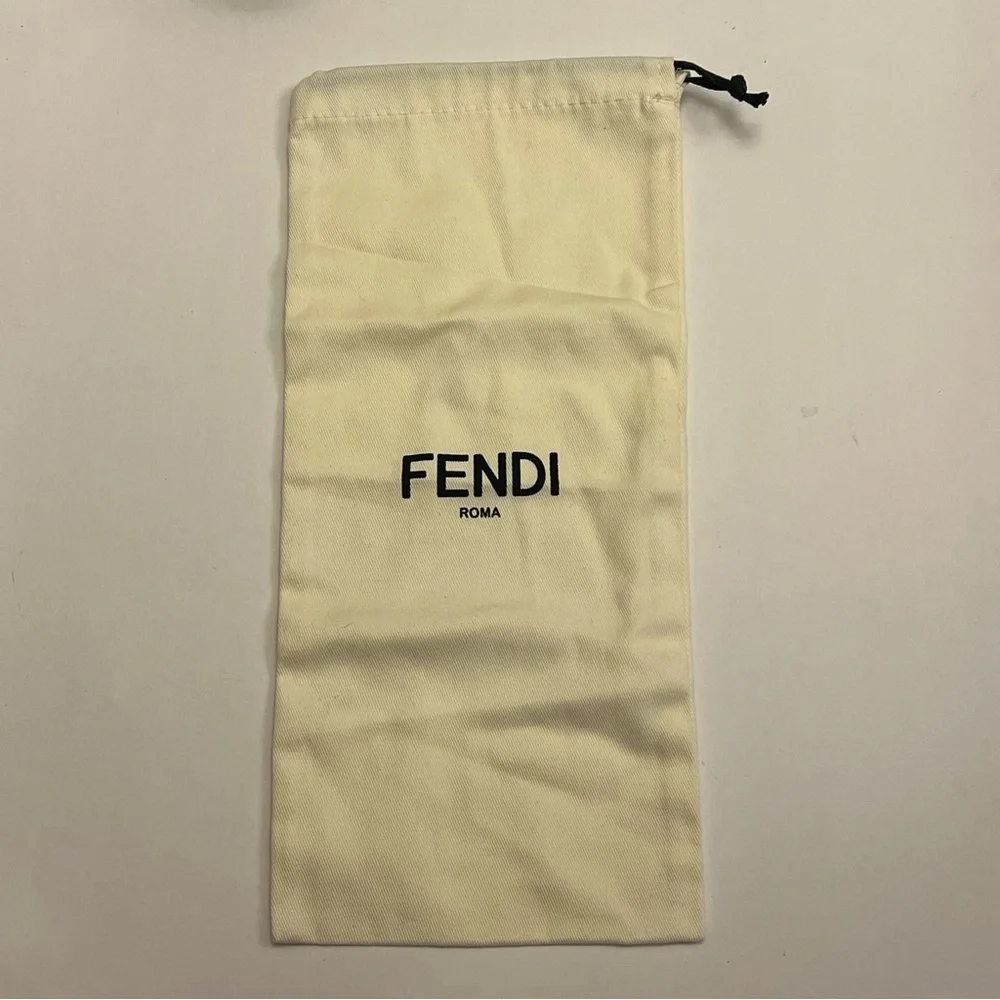 Fendi 13x6 white‎ Dust-bag